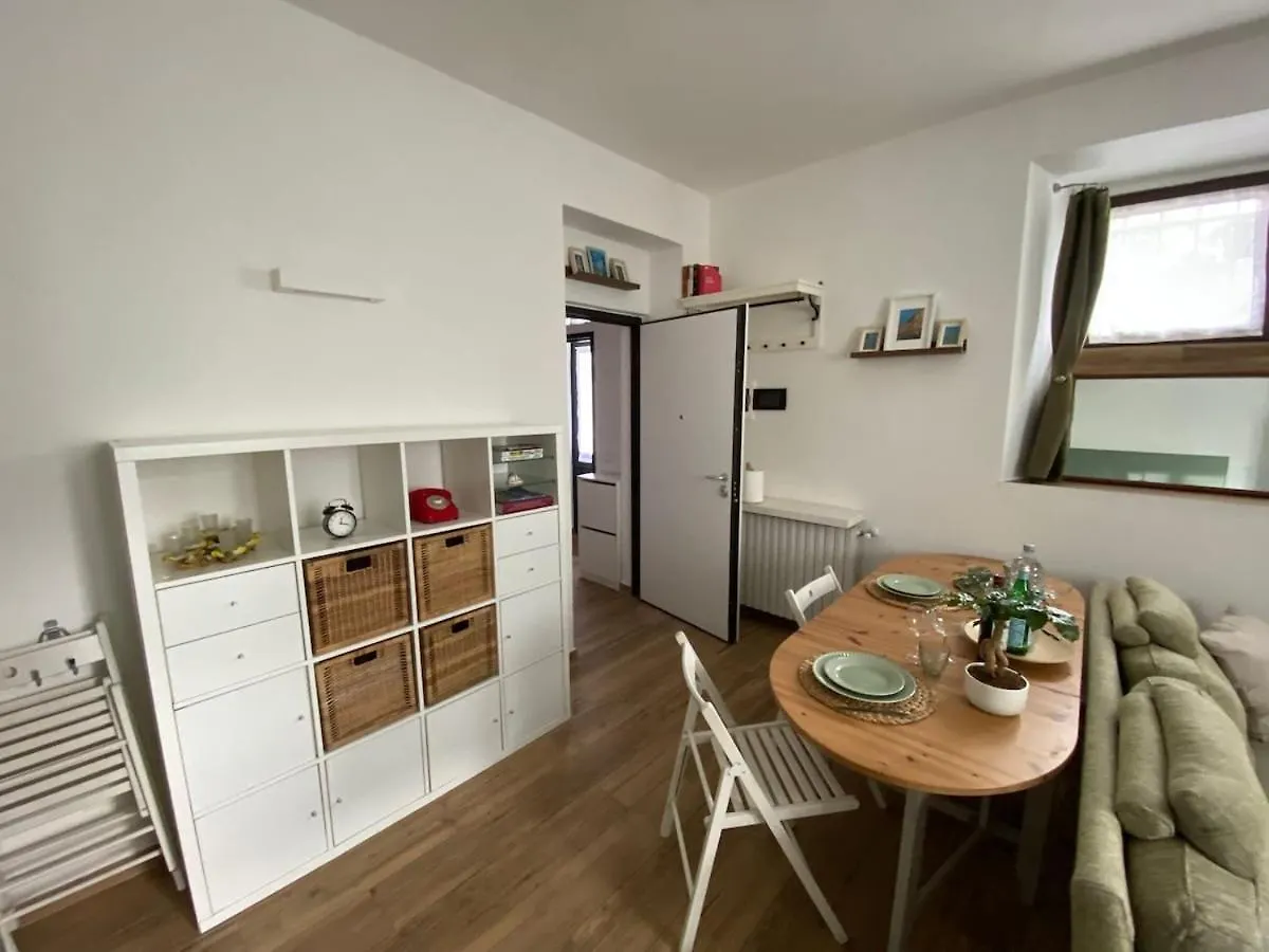 Appartamento Storico In Villa Anni '30 - Vicino Al Centro Côme 0*,  Italie