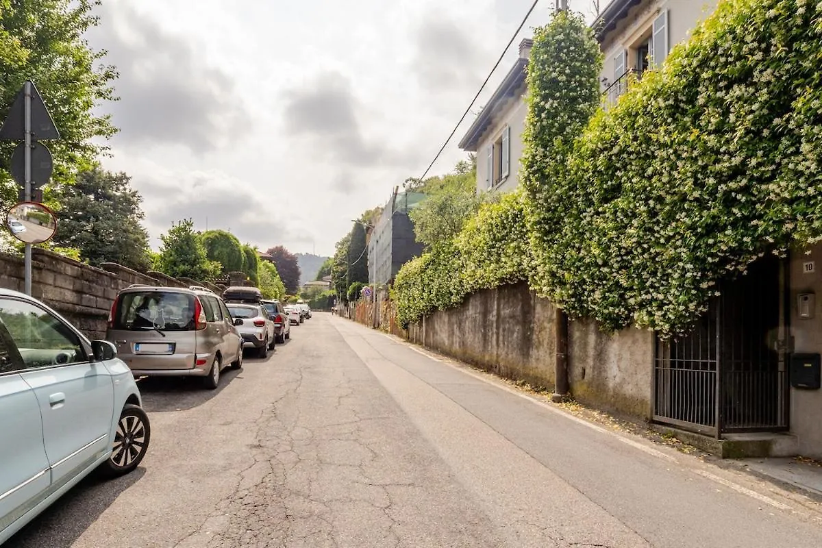 Appartamento Storico In Villa Anni '30 - Vicino Al Centro Como 0*,